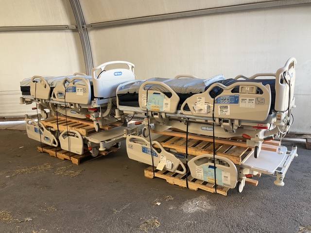 (4) Hill-Rom Advanta 2 Hospital Beds