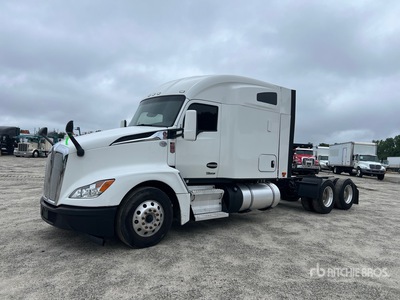 2022 Kenworth T680 6x4 トラックトラクター（T/A）