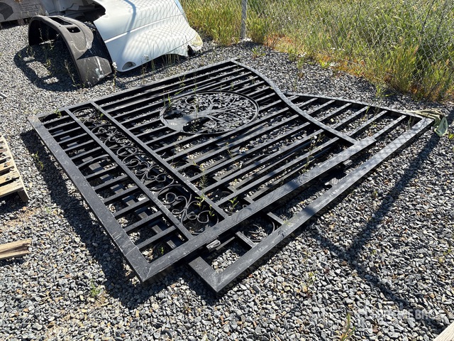 14 ft x 7 ft 4 in Bi-Parting Driveway Gate