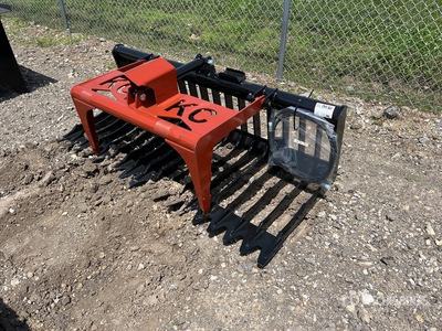 2025 Kit Containers QT-SG-S76-V3 76 in Skeleton Chwytak do miniładowarki (Unused)