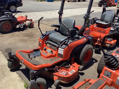 2015 Kubota ZG227A-54 Zero-Turn Lawn Mower (Inoperable)