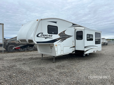 2008 Cougar 30 ft Wohnwagen