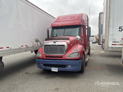 2008 Freightliner Columbia 112 6x4 T/A Sleeper Truck Tractor