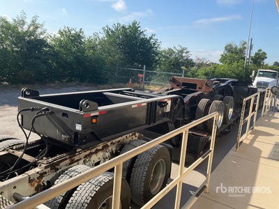 2009 XL Specialized XL120HED Tri/A Lowboy Trailer