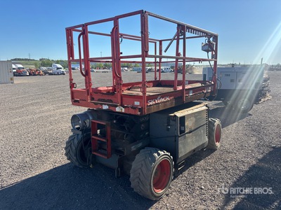 2019 Skyjack SJ6826 RT 4x4 Dual Fuel Scissor Lift
