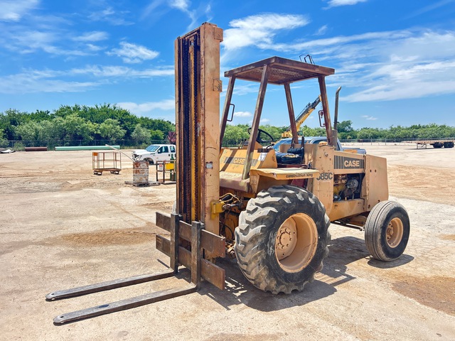 1981 Case 585C 4x2 Rough Terrain Forklift
