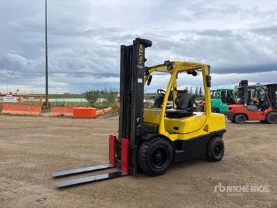 2011 Hyster H7.0FT 6700 lb Pneumatic Tire Forklift