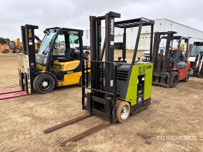 2000 Clark ESMII-15S 3000 lb Electric Forklift