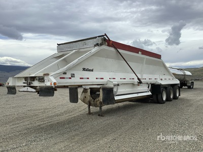 2007 Midland Belly Dump Trailer