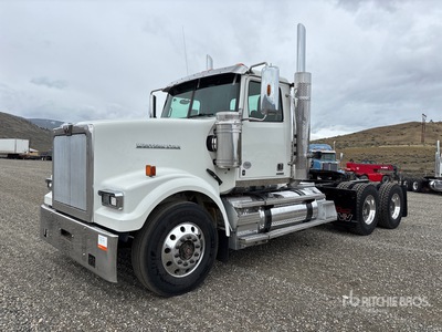 2021 Western Star 4900FA 6x4 T/A Day Cab Truck Tractor