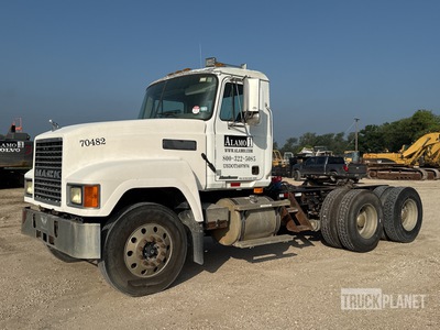 2001 Mack CH613 6x4 3-Achs Sattelzugmaschine