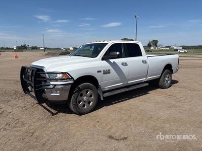 2017 Ram 3500 SLT 4x4 Crew Cab Pickup