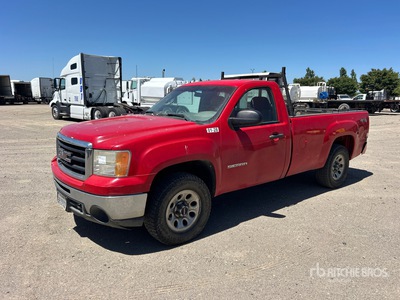 2011 GMC Sierra 1500 4x4 Pick-up