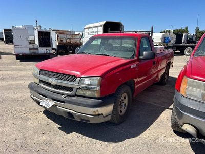 2003 Chevrolet Silverado 1500 4x2 Pick-up