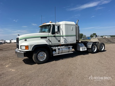 2007 Mack CL733 6x4 T/A Sleeper Truck Tractor
