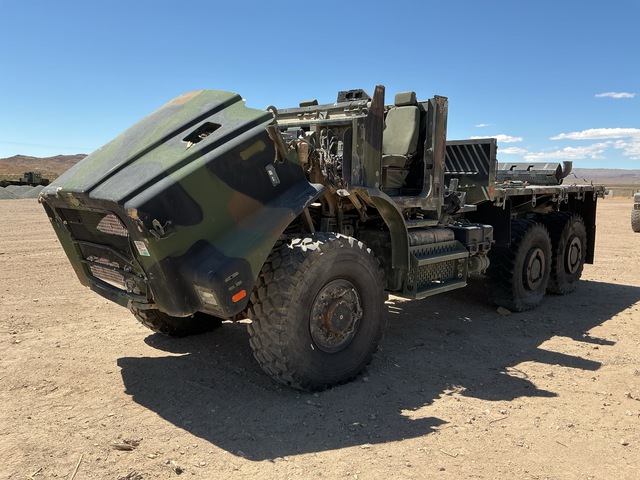 2008 Oshkosh AMK25 MTVR 7 Ton 6x6 Cargo Truck
