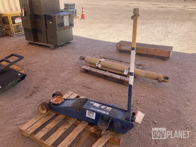Hydraulic Service Jack