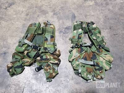 (21) Woodland Enhanced Load Bearing Vests