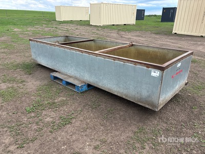 Kyle Welding 12 ft x 4 ft Water Trough 家畜用機械