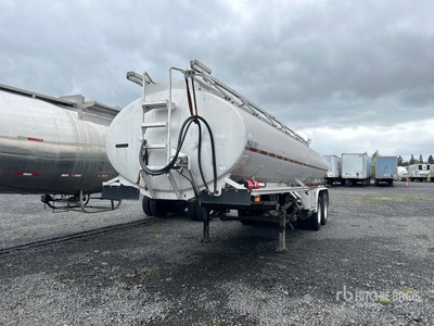 1983 weldi T/A Tanker Trailer