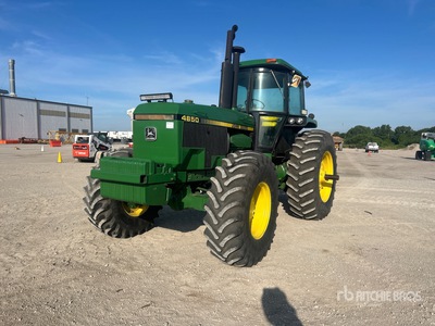 John Deere 4850 4WD-tractor