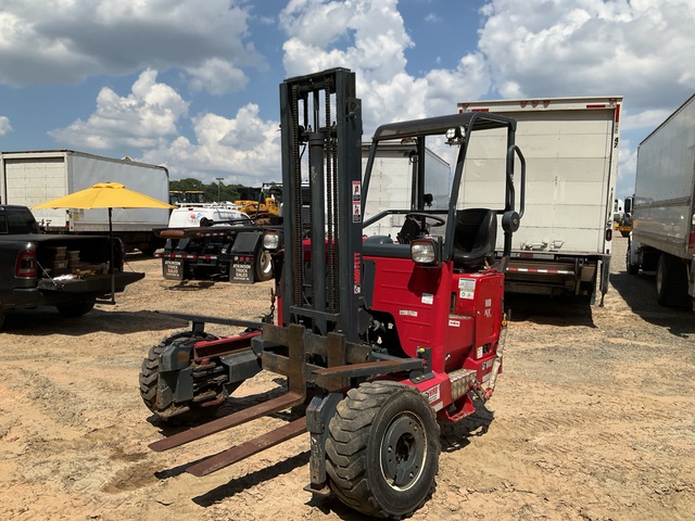 2021 Moffett M8 55.4 5500 lb  3x3 Truck Mounted Forklift