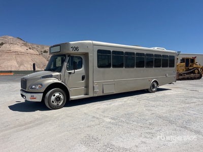 2017 Freightliner 4x2 38-Seat Transit Autobus