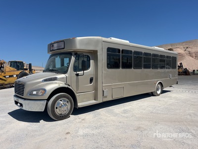 2018 Freightliner 4x2 40-Seat Transit Autobus