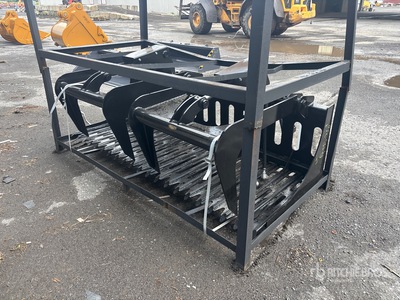2026 Skyway WSSEG-2100 82 in Skeleton Skid Steer Grapple Bucket (Unused)