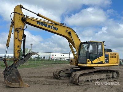 2013 Komatsu PC210LC-10 Tracked Excavator