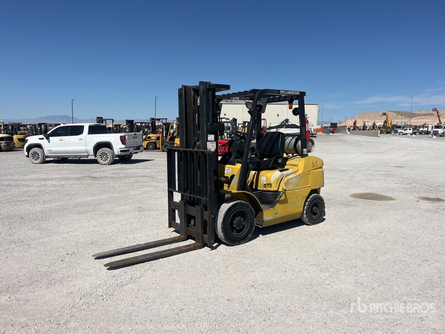 2007 Mitsubishi FG25N 5000 lb Cushion Tire Forklift