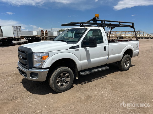 2015 Ford F-350 XL 4x4 Pickup