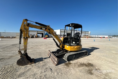 2019 Cat 303.5 E2 Mini Excavadora
