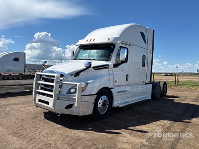 2022 Freightliner Cascadia 113 6x4 T/A Sleeper Truck Tractor