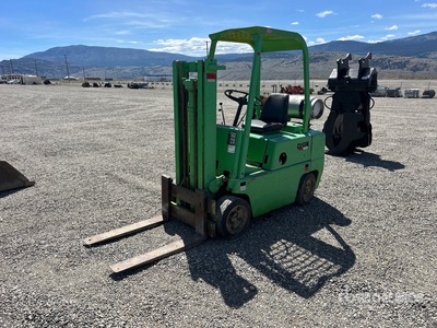 Clark C500-45 4000 lb Forklift