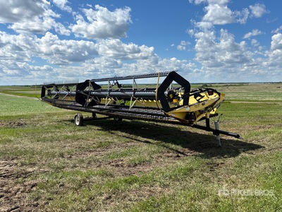2001 Honey Bee SP36 36 ft Draper Tête de moissonneuse/batteuse