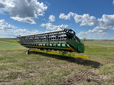 2021 John Deere 635F 35 ft Flex Tête de moissonneuse/batteuse