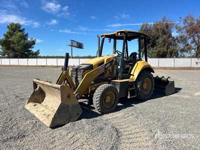 2019 Cat 415F2 4x4 Landscape Loader