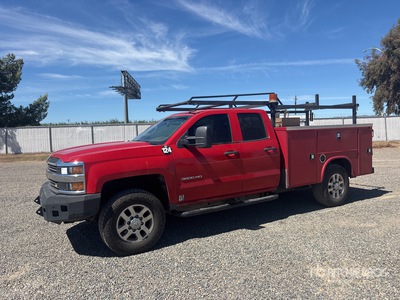 2015 Chevrolet Silverado 3500HD 4x4 Extended Cab Camión Utilitario