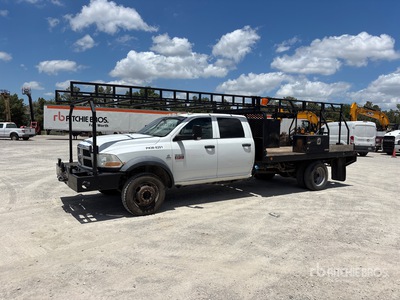 2011 Dodge Ram 5500 4x2 Crew Cab 平台トラック