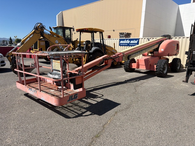 2006 JLG 600SJ 4WD Dual Fuel Telescopic Boom Lift