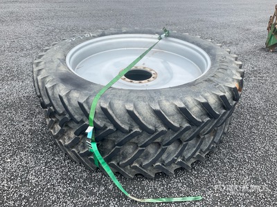 Quantity of (2) Alliance 380/90R54 RCR Wielen