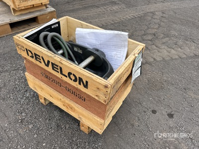 2023 Doosan EQC03D Excavator Coupler - Fits 1 ton (Unused)