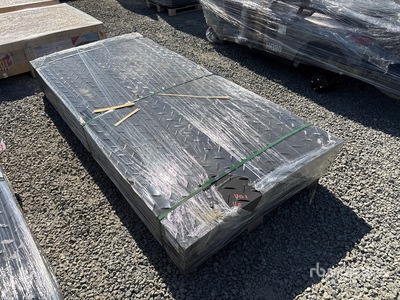 Quantity of (15) 2026 FPM 41 in x 94 in Ground Protection Tappeti per stabilizzatori (Unused)