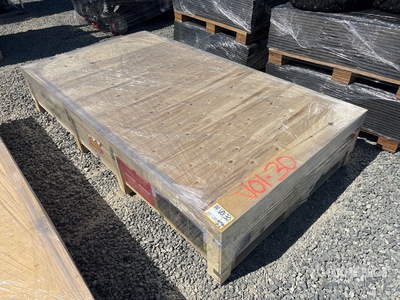 2026 SDLGM1220F 7 ft 3 in x 4 ft Galvanized Metal Schuilplaats voor vee (Unused)