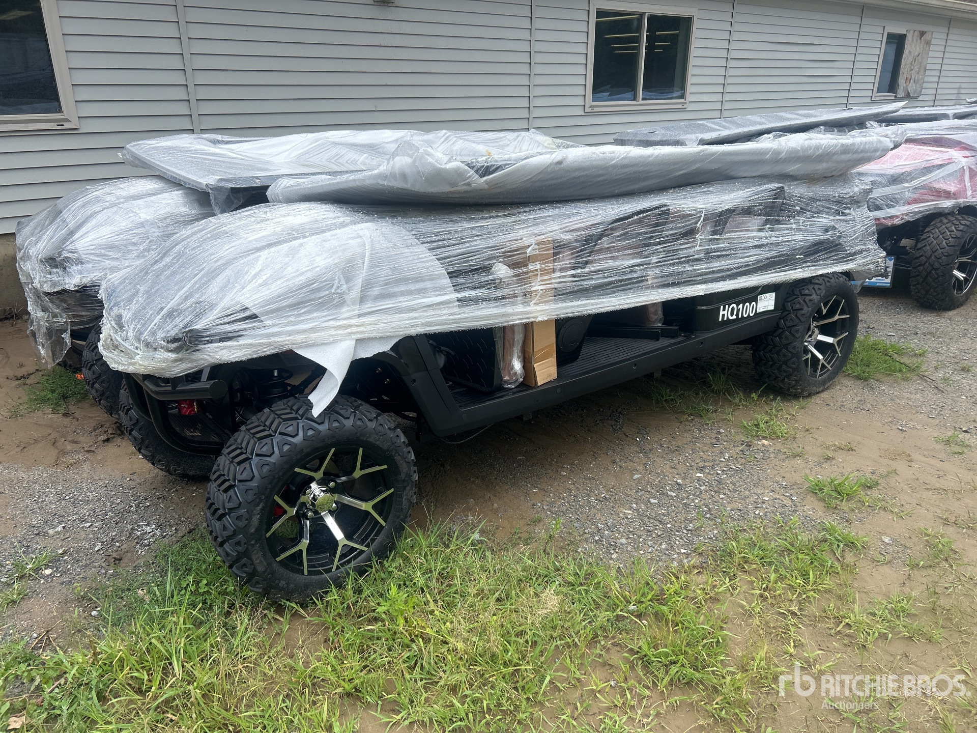 2026 Black 6 Seater Golf Cart (Unused)