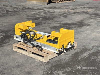 2023 East West Engineering J8706 Pre Cast Concrete Grab