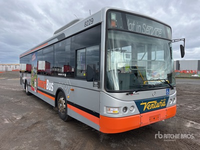 2006 Mercedes-Benz 4x2 75-Seat Transit Bus