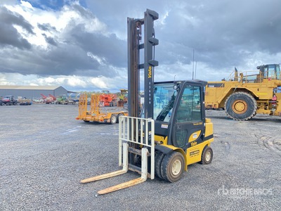 2017 Yale GDP30VX Heftruck