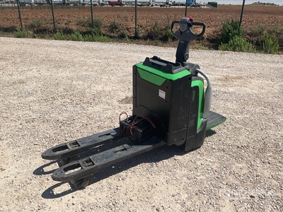 2016 Cesab P320/8 Pallet Jack